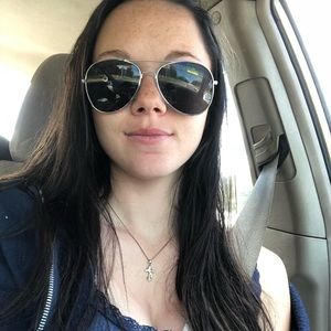 Meet your Posher, Jeri